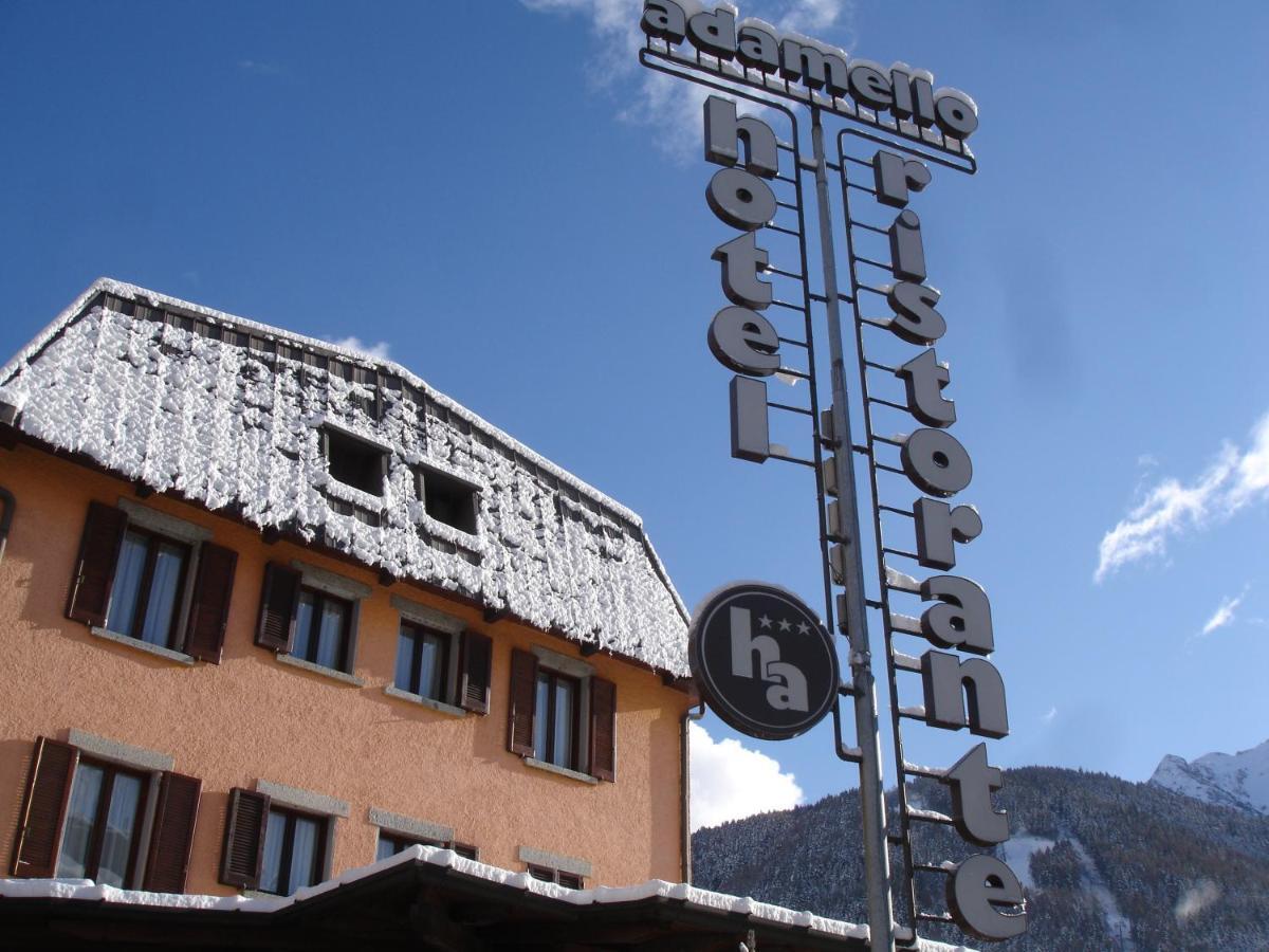 Hotel Adamello 테무 외부 사진